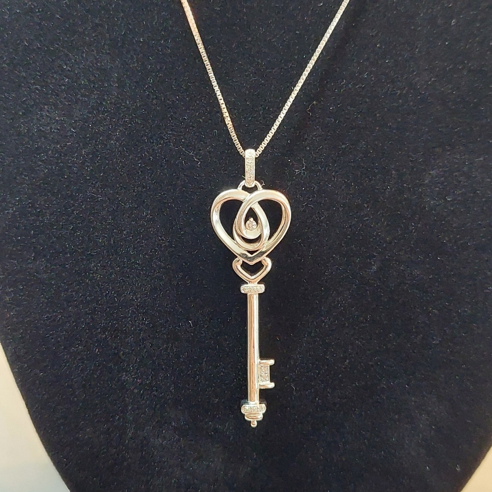 Heart/Key Diamond Necklace
